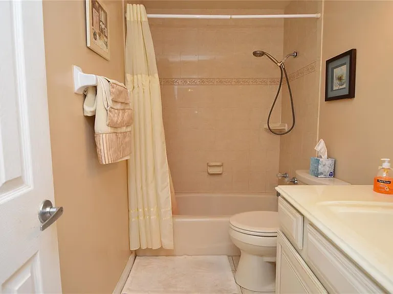 5245 Coquina Key Dr SE #A — Photo 32