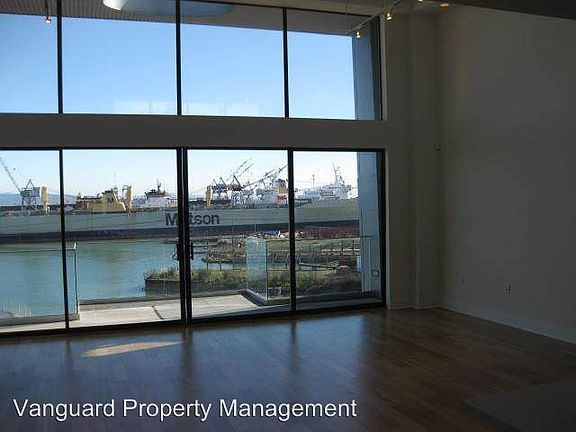 2nd image of 550 18th St APT 505