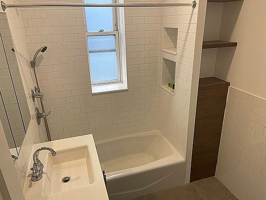 4th image of 47-20 44th St #3R