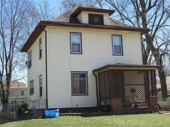 412 Reed St, Waterloo, IA 50703