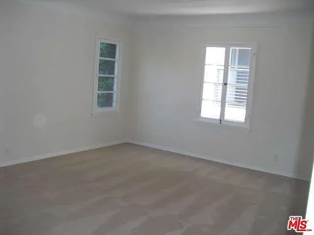 9963 Durant Dr — Photo 2