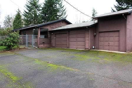 2nd image of 7521 180th St SE