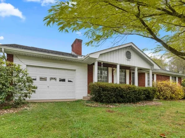38 Mink Ln, Louisa, KY 41230