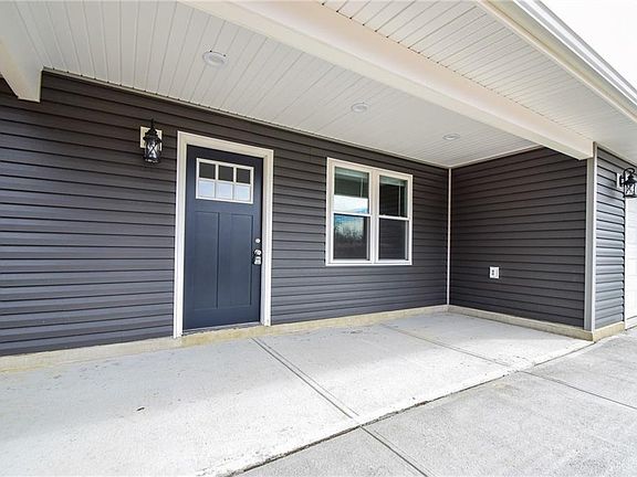 4th image of 592 O'Hara Dr