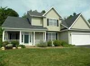 984 Kensington Ct, Victor, NY 14564