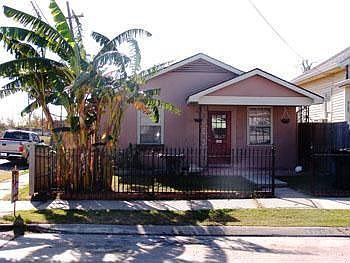 1st image of 9100 Dixon St