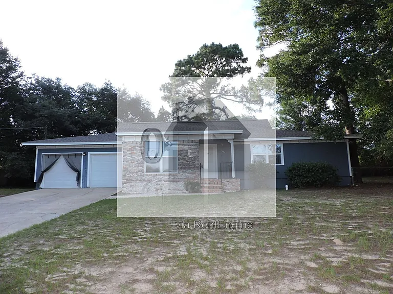 1885 Broyhill Cir — Photo 2