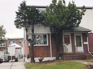 6727 197th St, Fresh Meadows, NY 11365