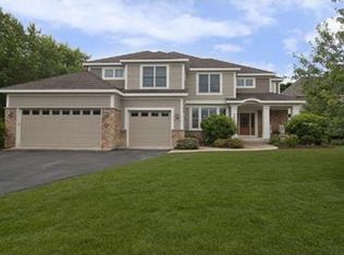 9642 Crestwood Ter, Eden Prairie, MN 55347