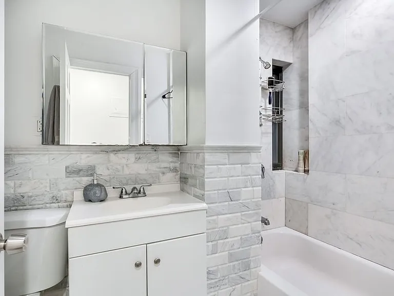 416 E 73rd St #2D — Photo 5