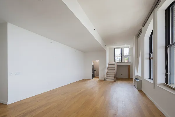 Rented by The Moinian Group | media 3