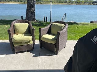 2926 Marina Rd SE, Mandan, ND 58554