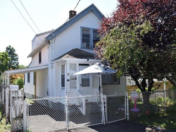 118 Cherry Ann St