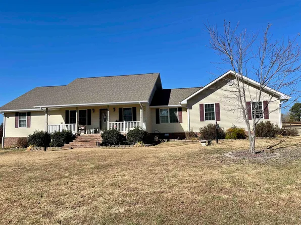 245 Lake Circle Dr, Salem, AR 72576