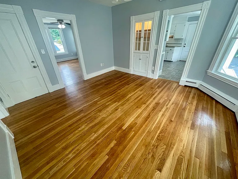 85 Warren Ave #2 — Photo 4