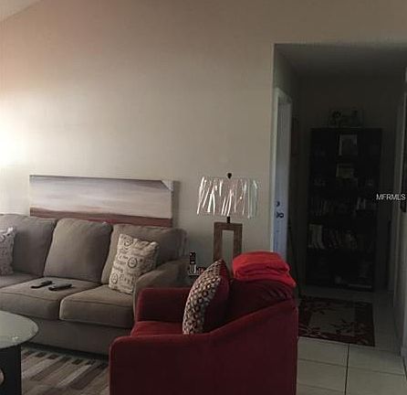 4th image of 135 Tampico Ln
