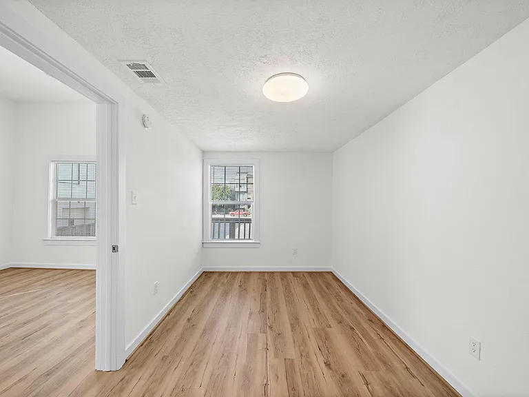 1414 Shearn St #B — Photo 6