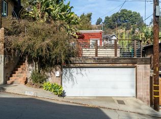 8403 Ridpath Dr, Los Angeles, CA 90046