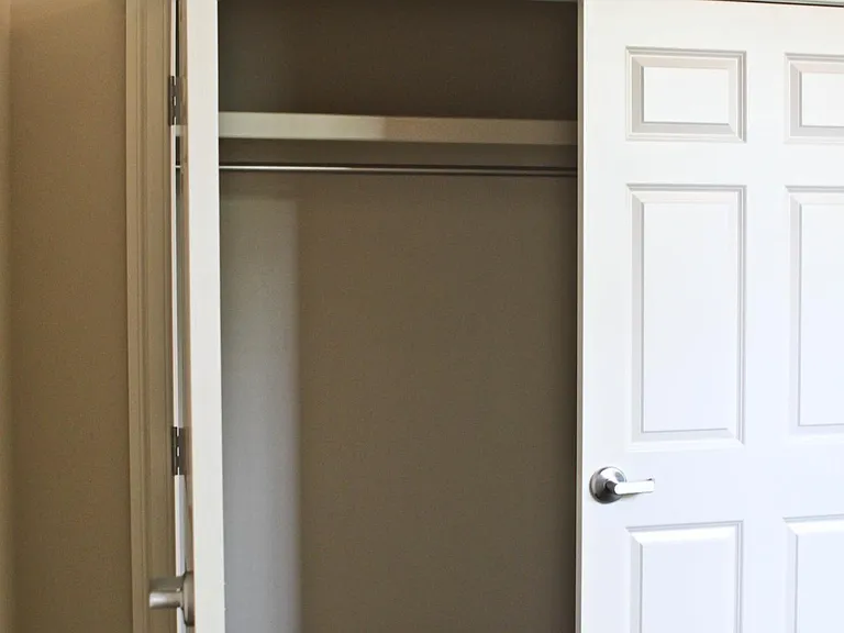 219 E King St #1 — Photo 17