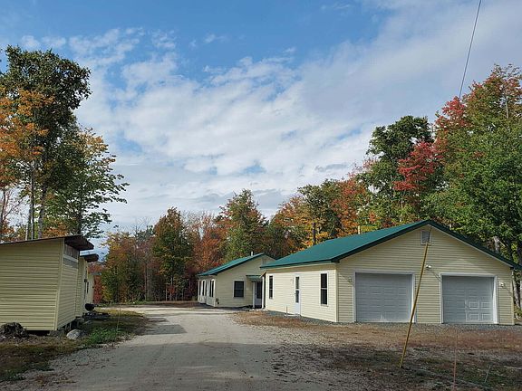 3rd image of 940 Macomber Mill Road