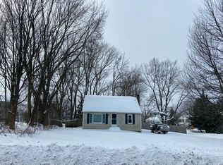 3054 Cold Springs Rd, Baldwinsville, NY 13027