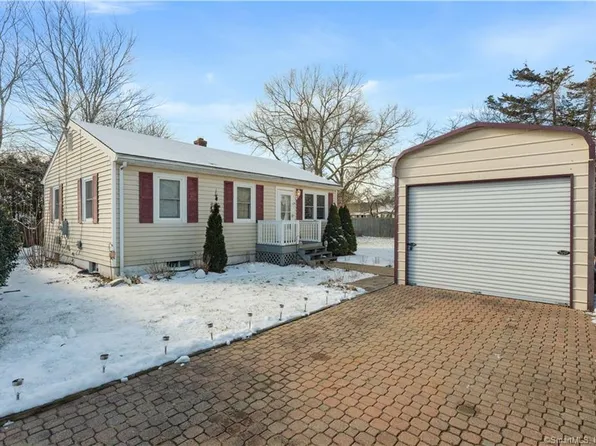 1 Joliet Court, Groton, CT 06340