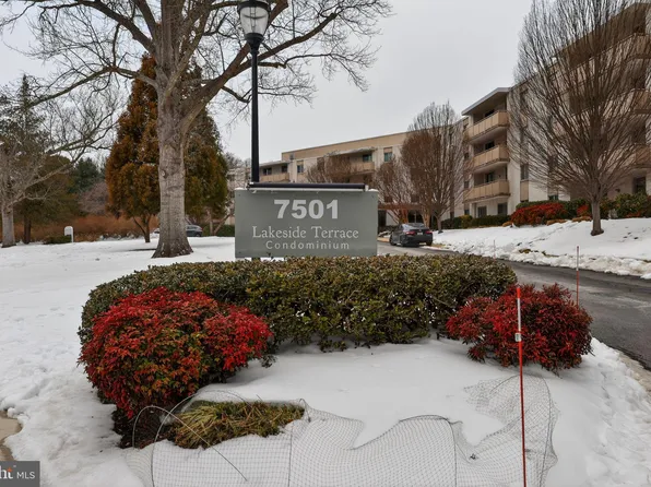 7505 Democracy Blvd, Bethesda, MD