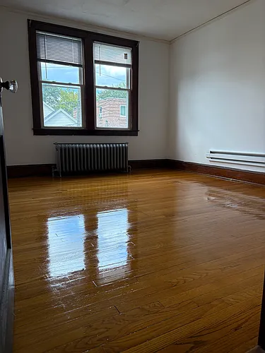 45-47 School St #2E Photo 1