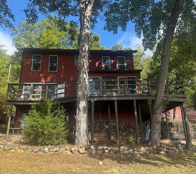 243 Saddle Ridge Rd