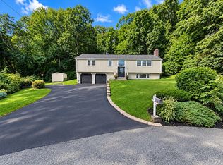 9 Pavia Pl, Framingham, MA 01702