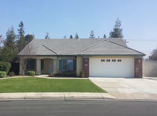 320 Sonoma Vine Ct, Bakersfield, CA 93314
