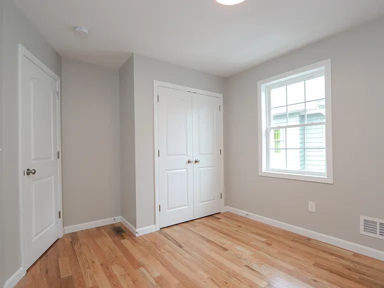859 Carew St #857 — Photo 24