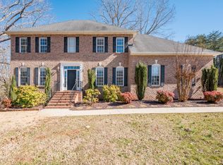 1096 Walkers Crossing Dr, Forest, VA 24551