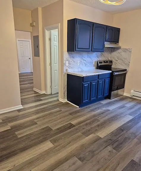 21 Edgewood St #2 — Photo 2