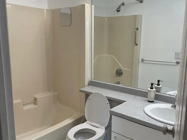 54 Wildey St #4 — Photo 12