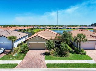 19364 Cruise Dr, Venice, FL 34292