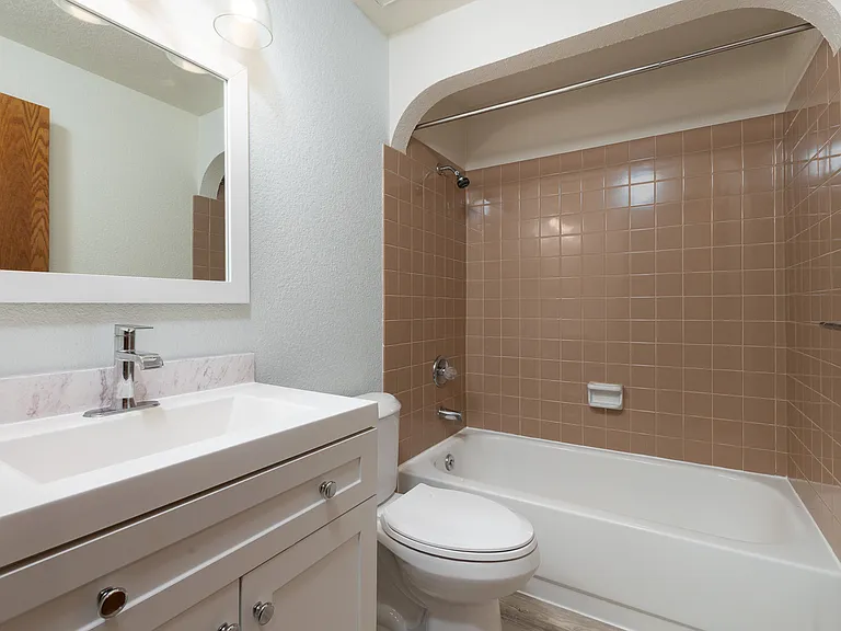 12525 Nyanza Rd SW — Photo 14