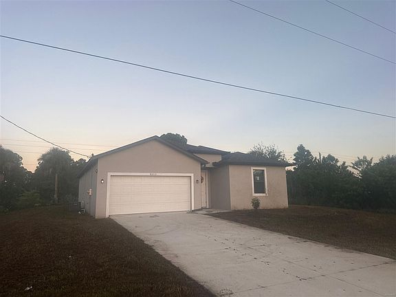 3rd image of 8003 Buttercup Cir