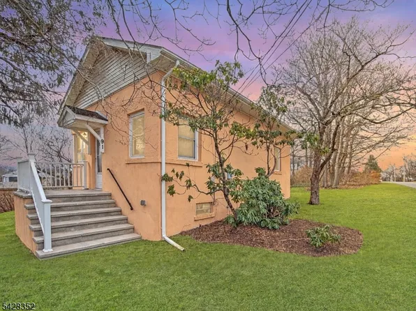 91 Clinton Ave, Mansfield Twp., NJ 07865