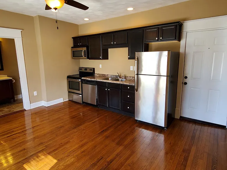 444 Elm Ave SW — Photo 15