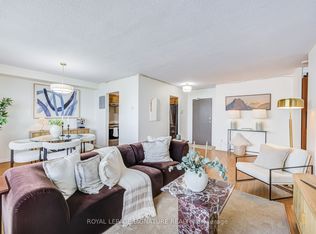 3390 Weston Rd #2309, Toronto, ON M9M 2X3