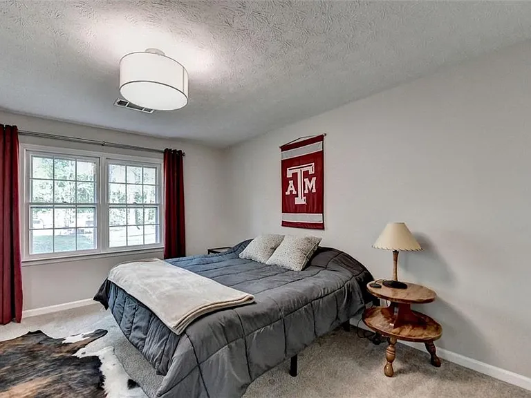 1132 Owen Cir — Photo 12