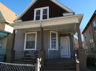 1506 N 33rd St #1506A, Milwaukee, WI 53208