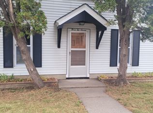 327 6th St N, Hudson, WI 54016