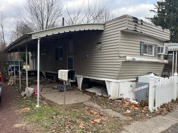 B3 Leary Dr, Horsham, PA 19044