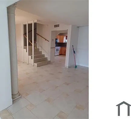 4 bed, 1800 sqft, $3,800 — Photo 2