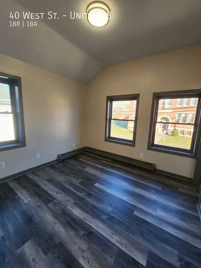 1 bed, 572 sqft, $1,500 — Photo 4