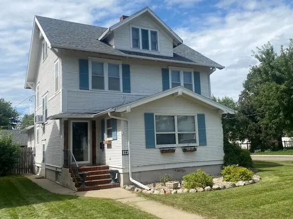 823 N Main St, Aberdeen, SD 57401