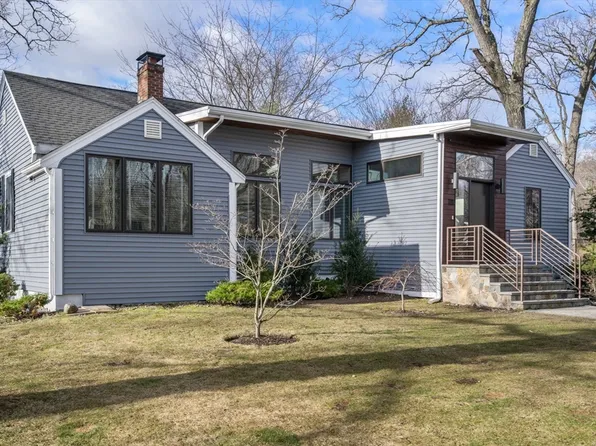 123 Valentine Rd, Milton, MA 02186