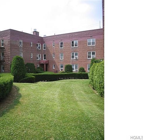 1st image of 10 Davenport Ave APT 2G